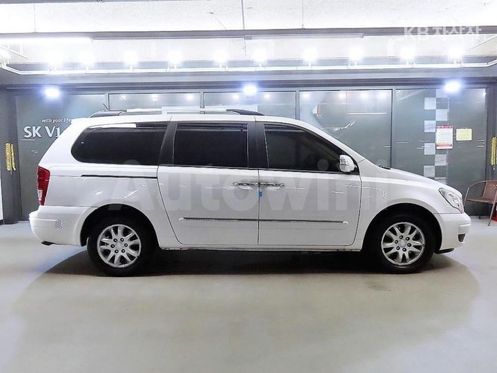 Kia Carnival 2013 — 3