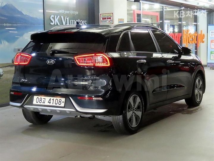 Kia Niro 2017 — 4