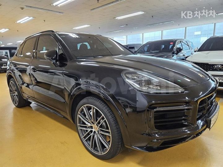 Porsche Cayenne 2020 — 2