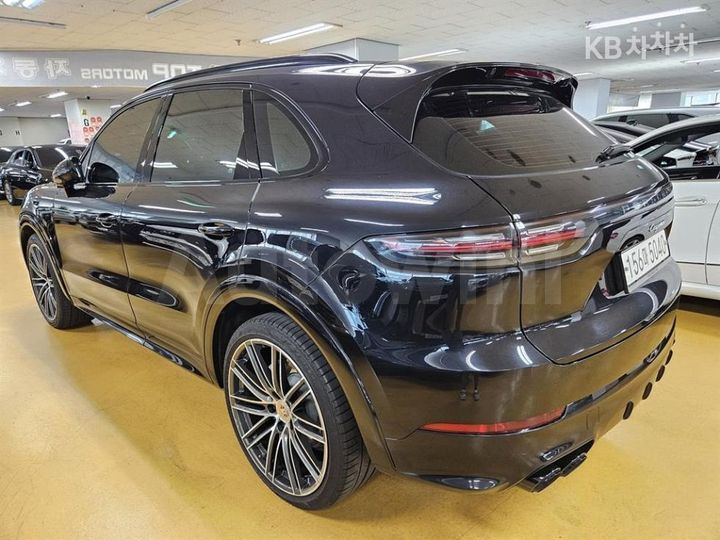 Porsche Cayenne 2020 — 5