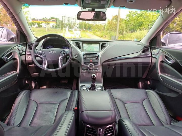 Hyundai Grandeur 2015 — 5