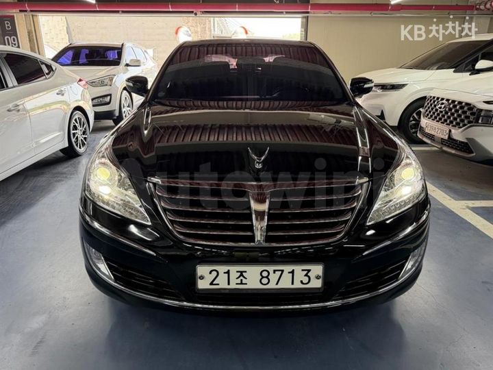 Hyundai Equus 2012 KMHGF41DBCU042533 — 2