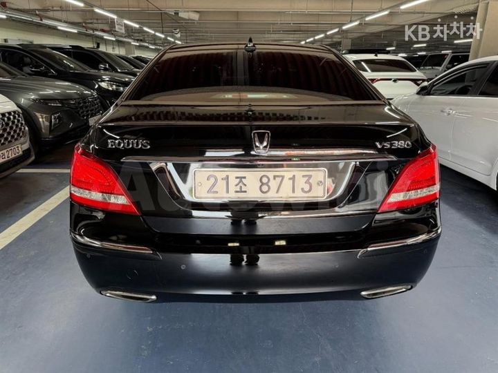Hyundai Equus 2012 KMHGF41DBCU042533 — 5