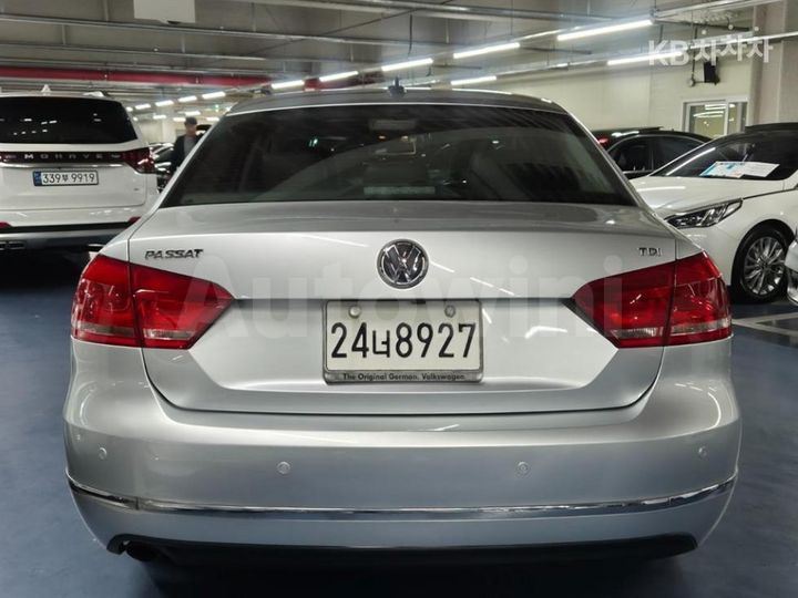 Volkswagen Passat 2014 1VWZZZA3ZEC063733 — 3