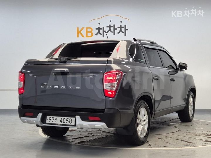 KGM (Ssangyong) Rexton 2018 KPADE4AE1JP019996 — 3
