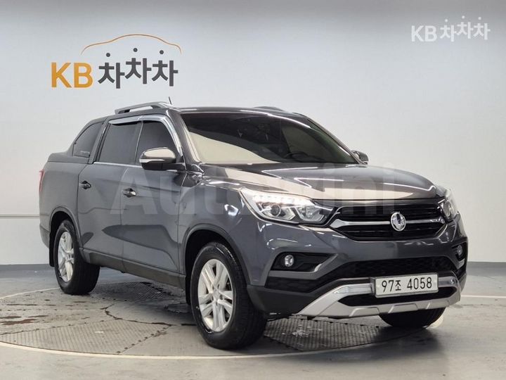 KGM (Ssangyong) Rexton 2018 KPADE4AE1JP019996 — 4