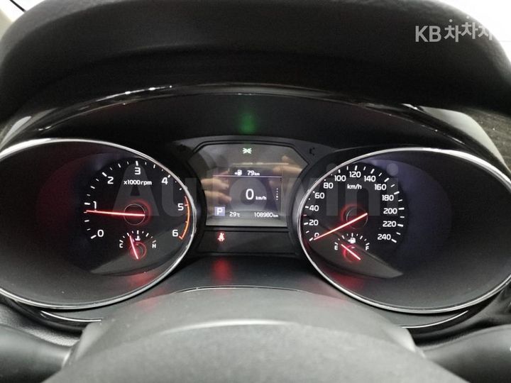 Kia Carnival 2019 KNAMB81ABKS569569 — 5