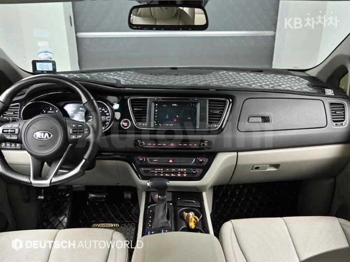 Kia Carnival 2017 KNAME81ABHS246565 — 5