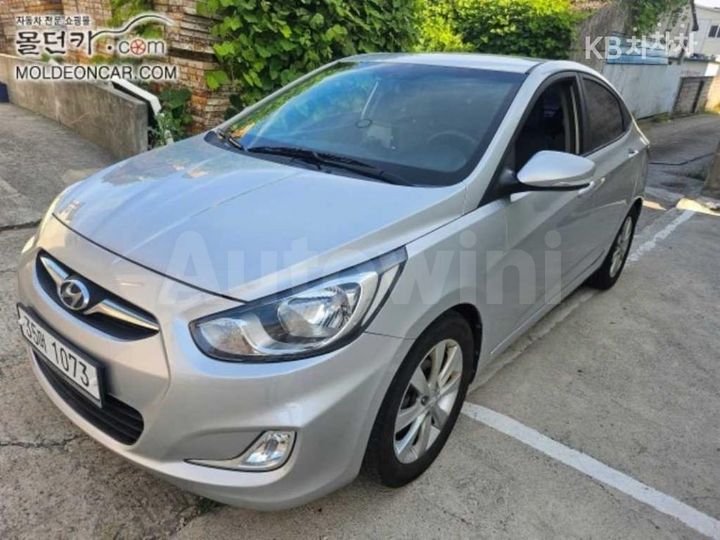 Hyundai Accent 2012 KMHCU41EBCU197679 — 3