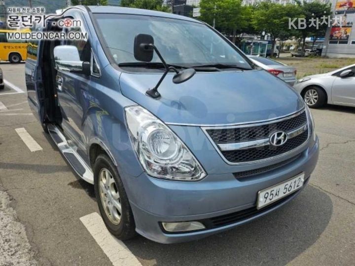 Hyundai Starex 2008 — 2