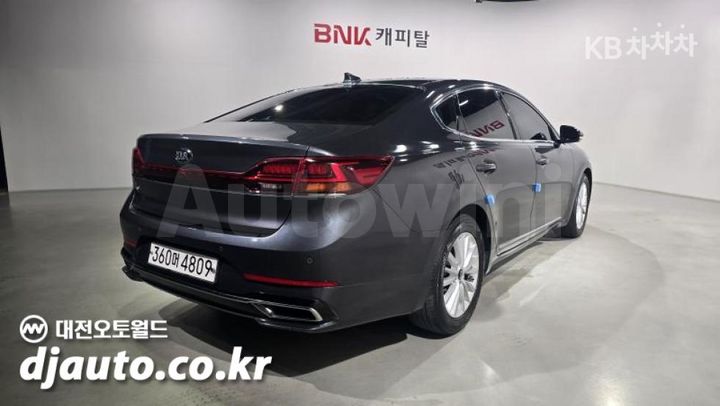 Kia K7 2020 KNALB41BBLA210471 — 2
