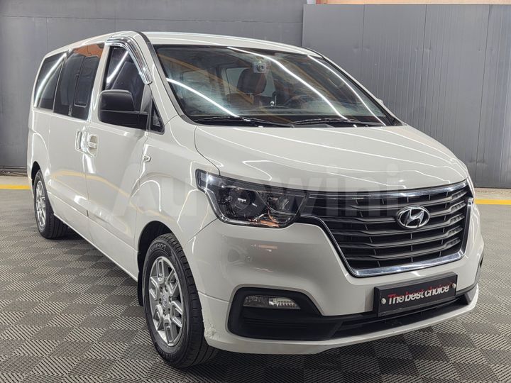 Hyundai Starex 2019 — 4