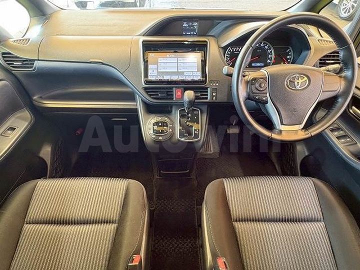 Toyota Noah 2014 ZRR80-0011057 — 3