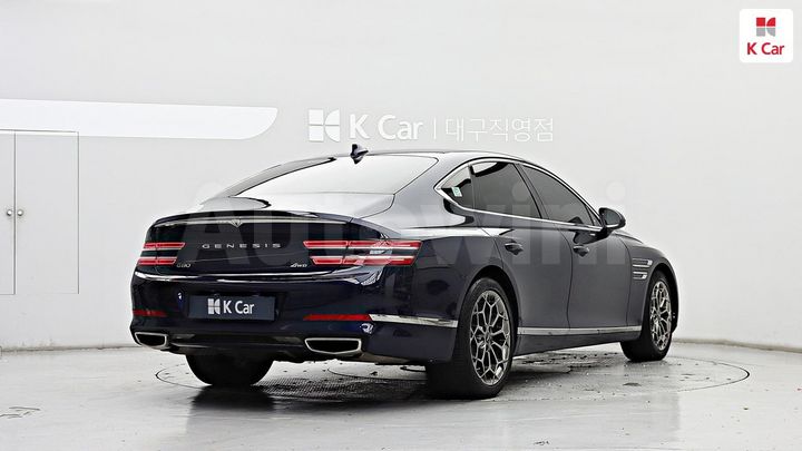 Genesis G80 2021 KMTGB41CDMU082374 — 2