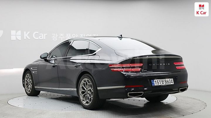 Genesis G80 2021 — 2