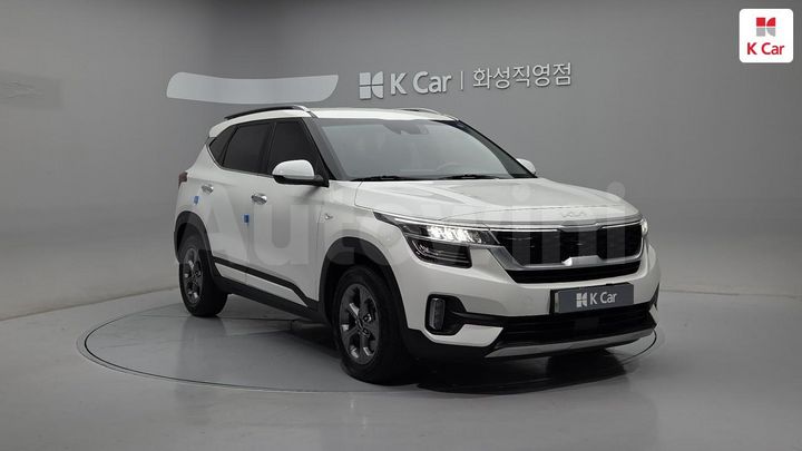 Kia Seltos 2023 KNAEP812GPK372187 — 3