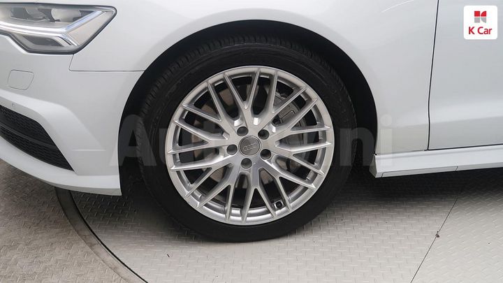 Audi A6 2018 — 5