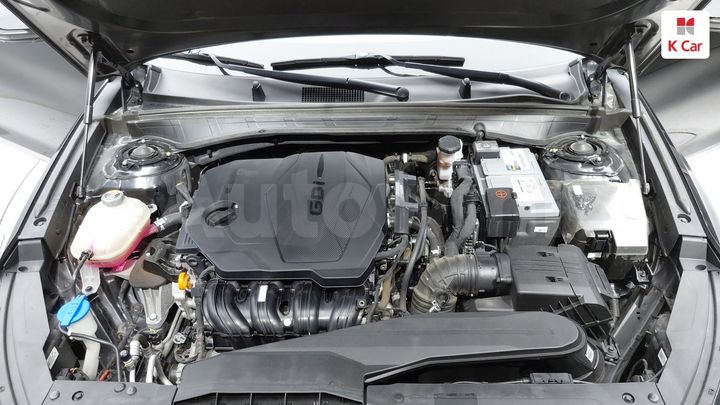 Kia K8 2022 KNAM641BBNA027721 — 3