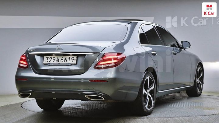 Mercedes-Benz E Class 2020 W1KZF4FB2LA766810 — 2