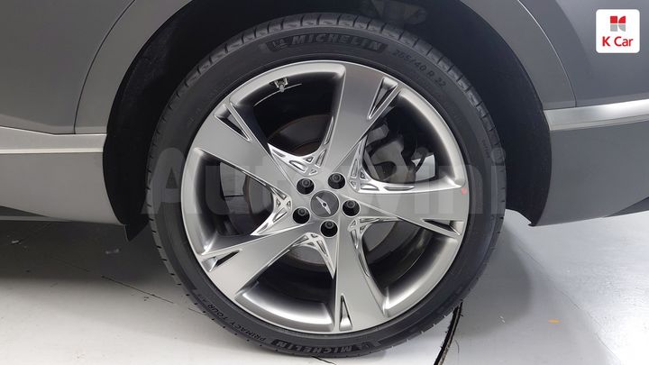 Genesis GV80 2022 KMTHA81BBNU095614 — 3