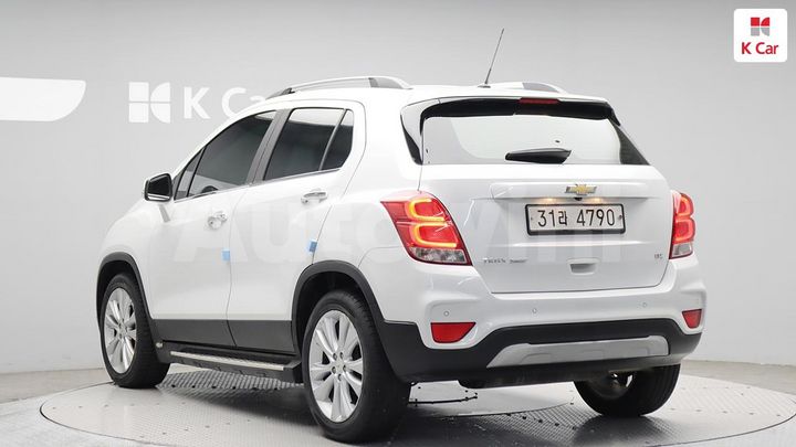 Chevrolet Trax 2017 KLABA76BDHB159261 — 2