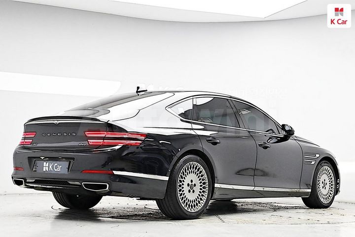 Genesis G80 2023 KMTGB41CDPU183907 — 4