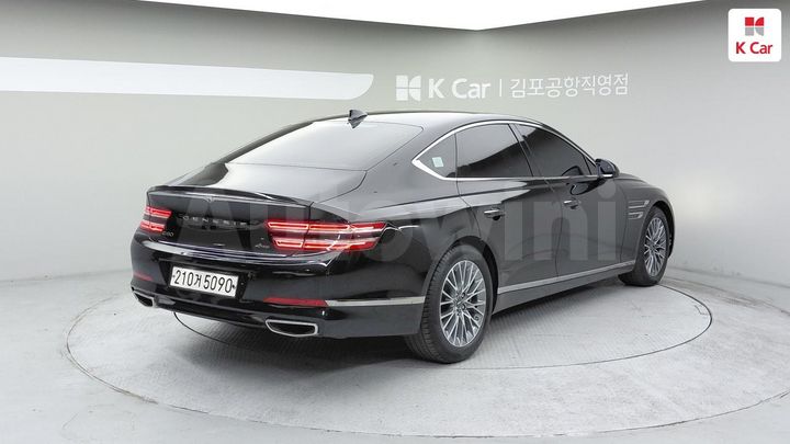 Genesis G80 2022 KMTGB41CDNU096620 — 4