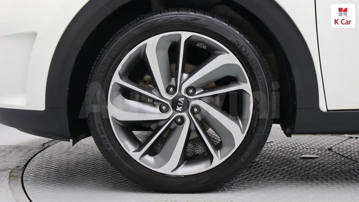 Kia Niro 2017 — 5