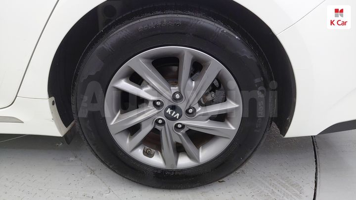Kia K5 2019 KNAGS416BKA298600 — 3