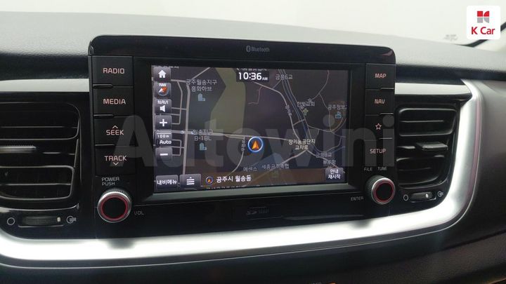 Kia Stonic 2018 KNADC815GJS108164 — 5