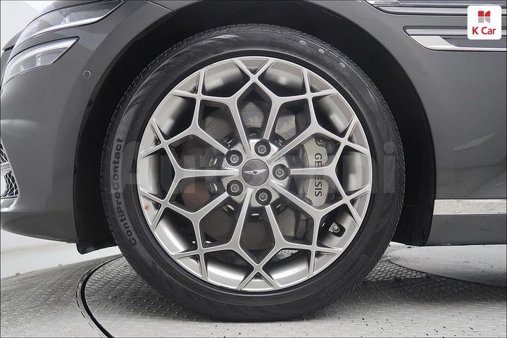 Genesis G80 2022 — 5