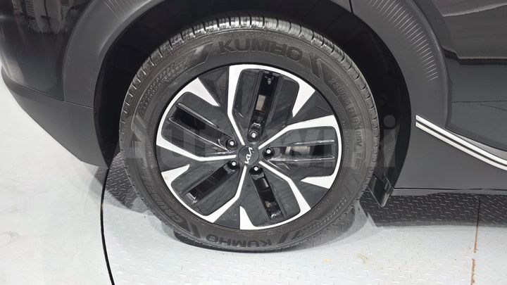 Kia EV6 2022 — 4