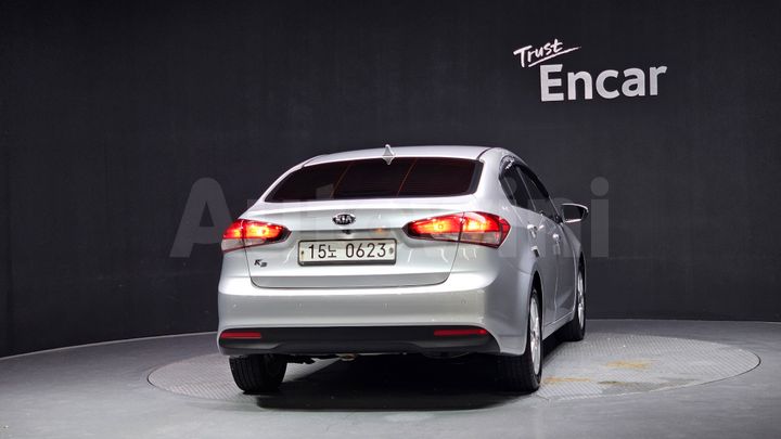 Kia K3 2016 — 4
