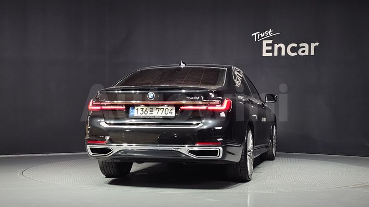 BMW 7 Series 2022 — 4