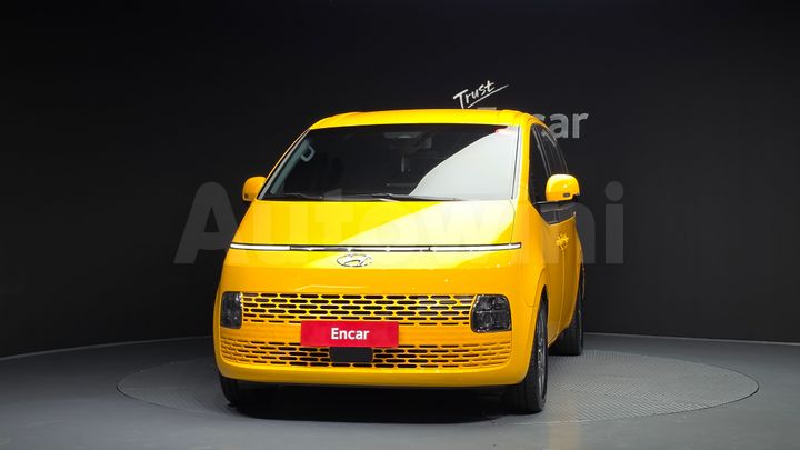Hyundai Staria 2022 — 3
