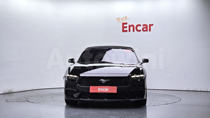Ford Mustang 2024 — 2