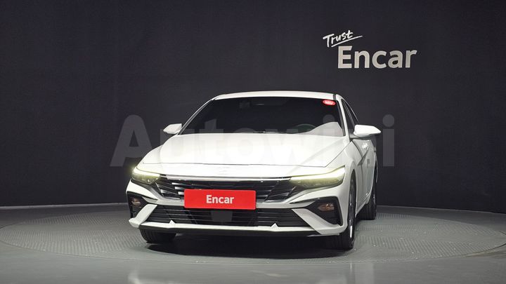 Hyundai Avante 2025 — 3
