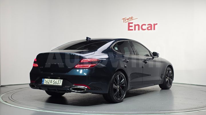 Genesis G70 2021 — 2