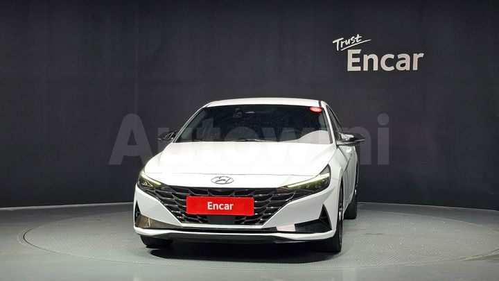 Hyundai Avante 2021 — 3
