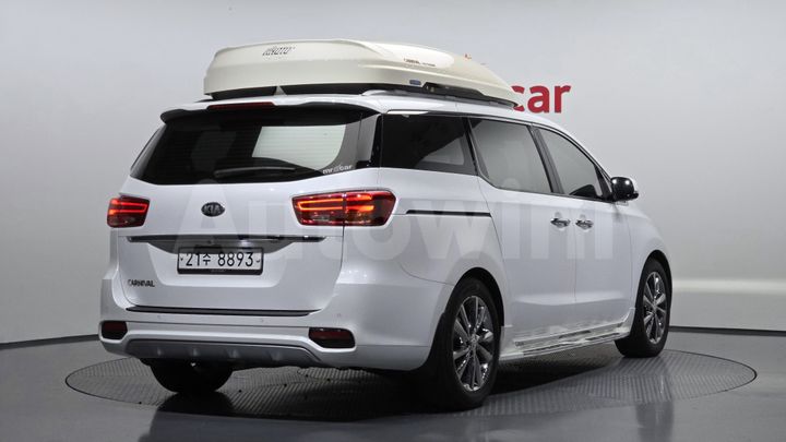 Kia Carnival 2019 — 2