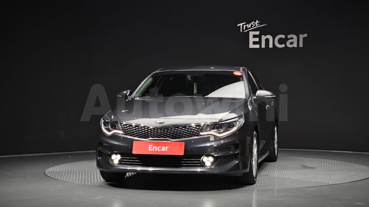Kia K5 2017 — 3