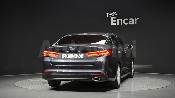 Kia K5 2017 — 4