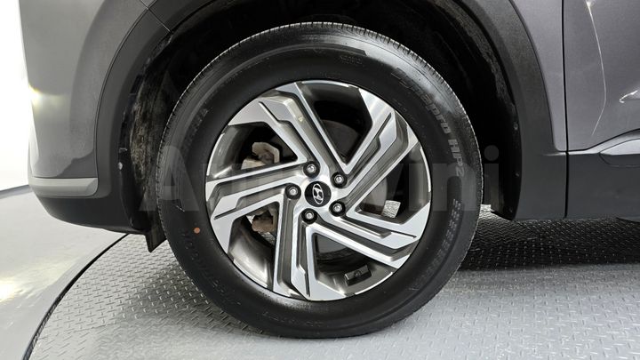Hyundai SantaFe 2022 — 5