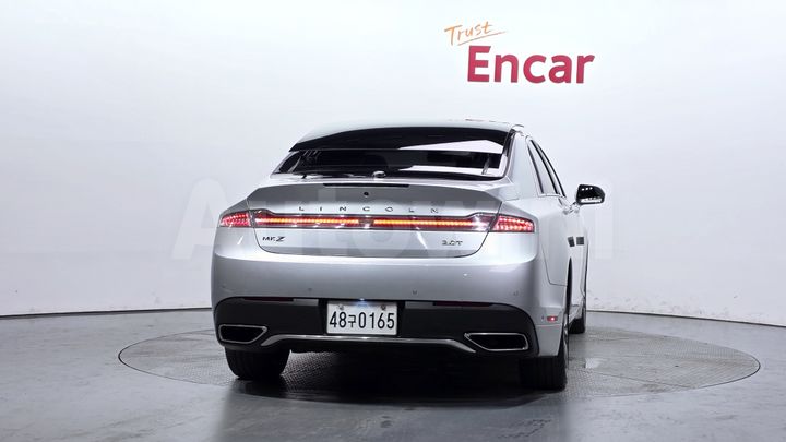 Lincoln MKZ 2017 — 4