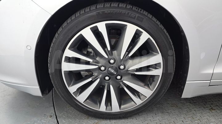 Lincoln MKZ