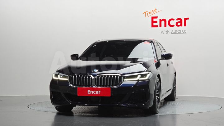 BMW 5 Series 2022 — 3