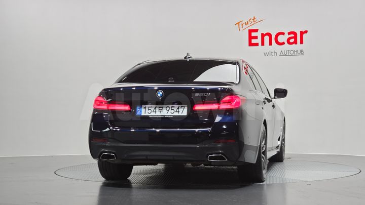 BMW 5 Series 2022 — 4