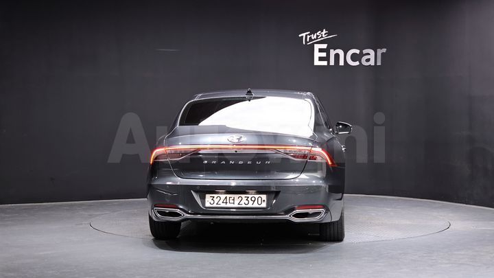 Hyundai Grandeur 2023 — 4