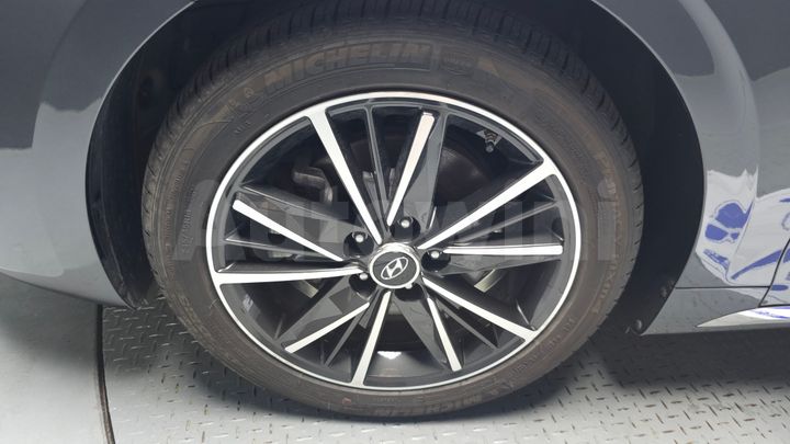 Hyundai Grandeur 2023 — 5