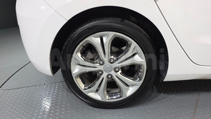 Hyundai i30 2014 — 5